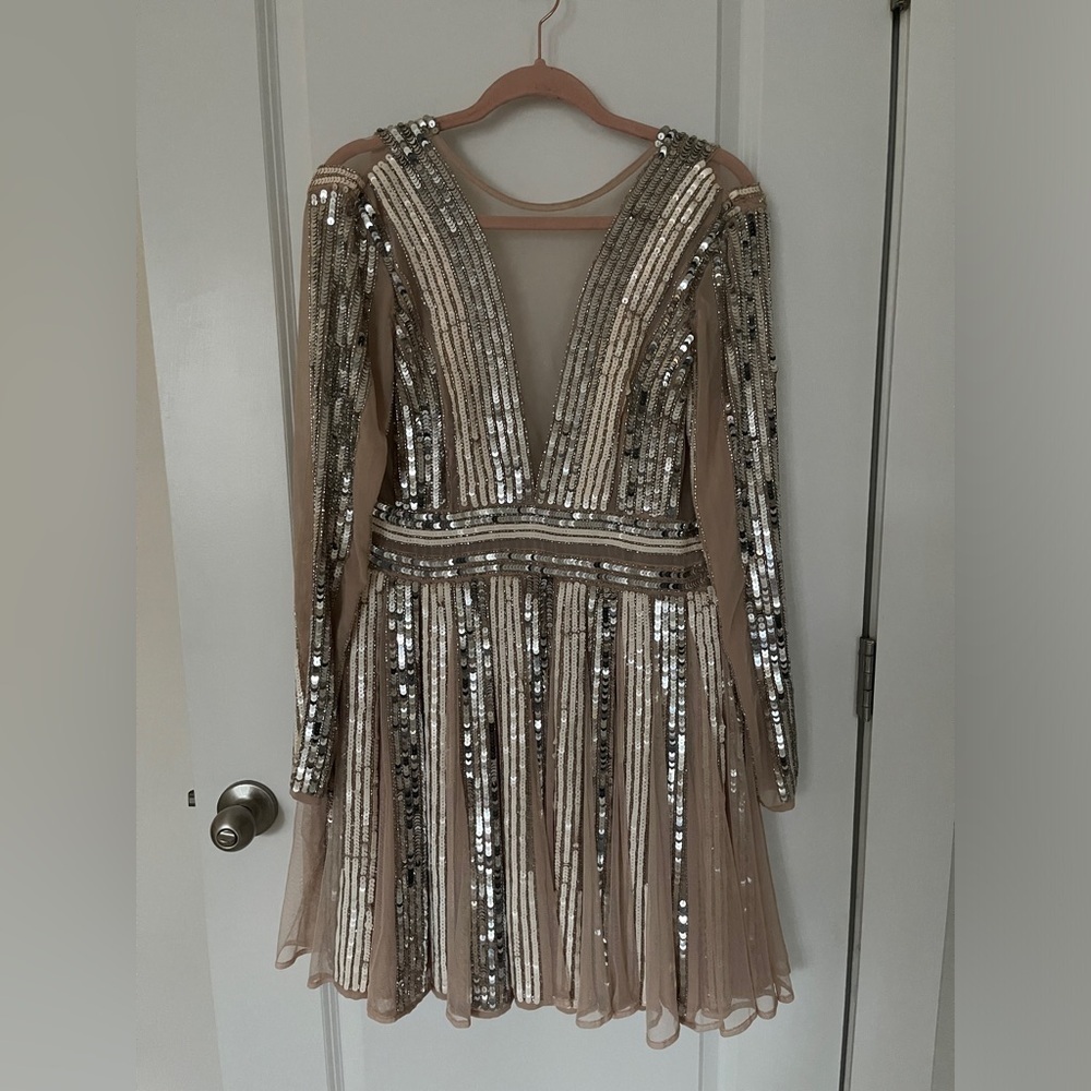 Sequin Long Sleeve mini Dress ASOS size 8‎ Christmas/New Year's Dress Party
